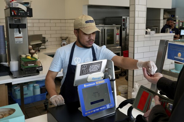 New $20 minimum wage for fast food workers in California is set to start Monday