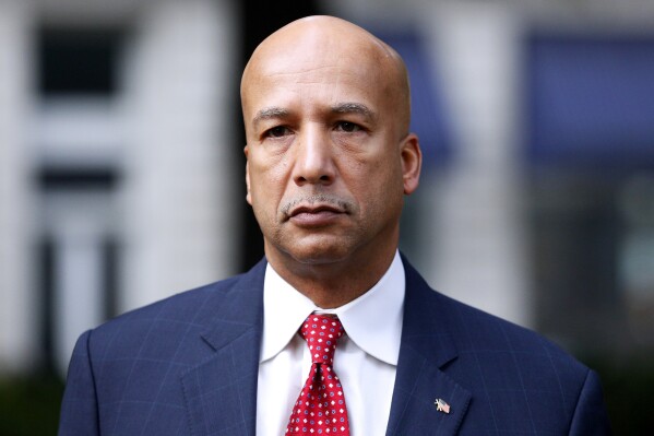 Convicted ex-New Orleans mayor has done his time. Now, can he get the right to carry a gun?