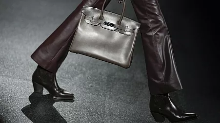 Hermès lands in hot water over Birkin bag sales antitrust class action