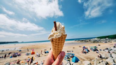 UK weather: Friday could be hottest day of year so far - with temperatures well above average this weekend