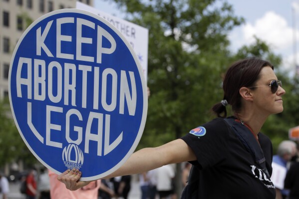 Tennessee Senate OKs a bill that would make it illegal for adults to help minors seeking abortions