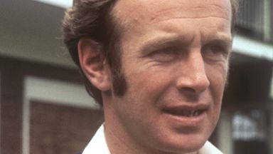 Derek Underwood: Former England cricketer dies aged 78