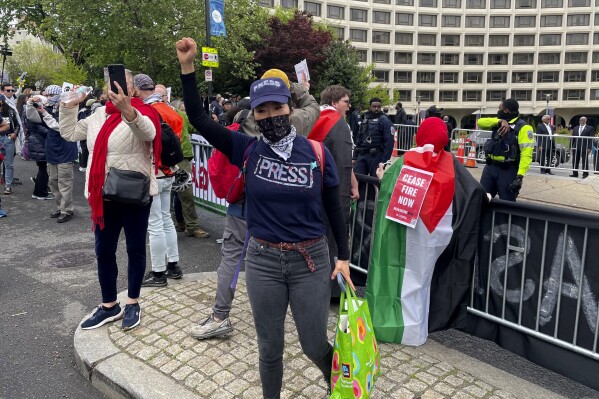 Chants of ‘shame on you’ greet guests arriving for the annual White House correspondents’ dinner