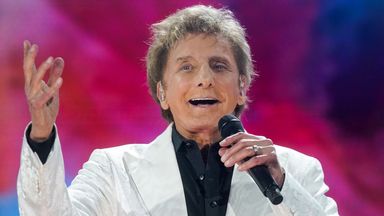 Barry Manilow latest to move gig from Manchester's Co-op Live - as Liam Gallagher jokes he'll perform in Lidl