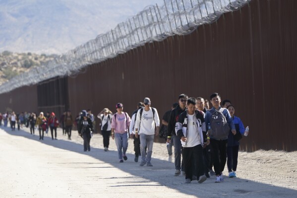 China and US resume cooperation on deportation as Chinese immigrants rush in from southern border