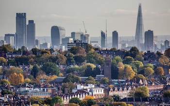 Mortgages fall on hopes of summer rate cuts