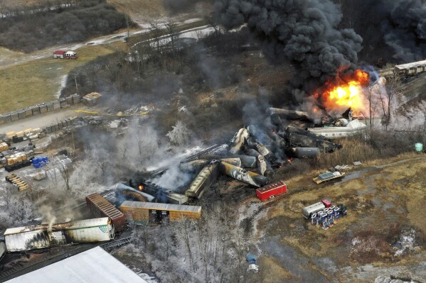 Norfolk Southern will pay modest $15 million fine as part of federal settlement over Ohio derailment