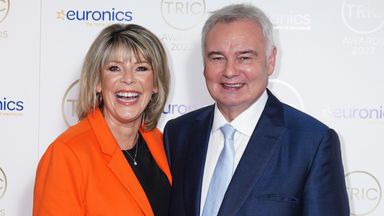 Eamonn Holmes and Ruth Langsford announce divorce