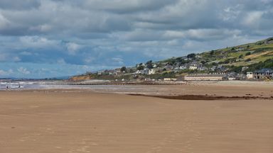 Barmouth: Swimmer, 20, dies after two-hour search