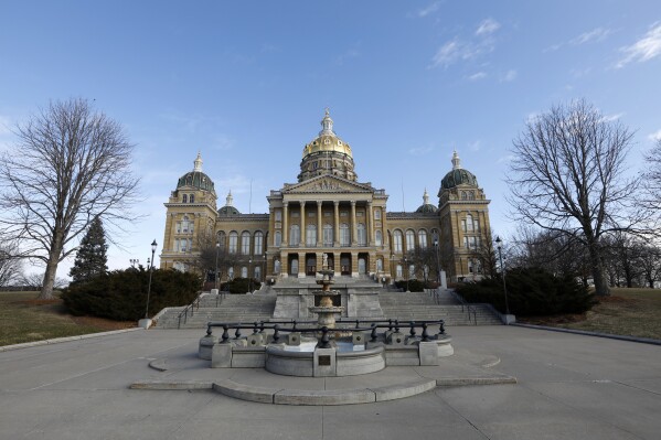 AP Decision Notes: What to expect in Iowa’s state primaries