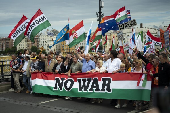 Orbán stages a ‘peace march’ in Hungary in a show of strength before European Parliament election