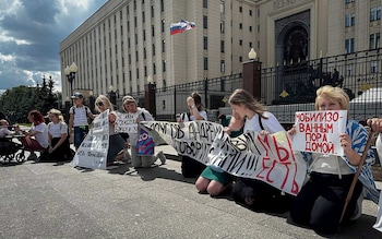 Russian women stage rare protest demanding return of their loved ones fighting in Ukraine