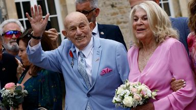 WWII veteran ties the knot with 96-year-old bride near Normandy's D-Day beaches