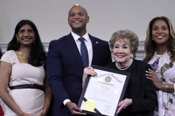 Maryland’s Moore joins former US Sen. Elizabeth Dole to help veterans