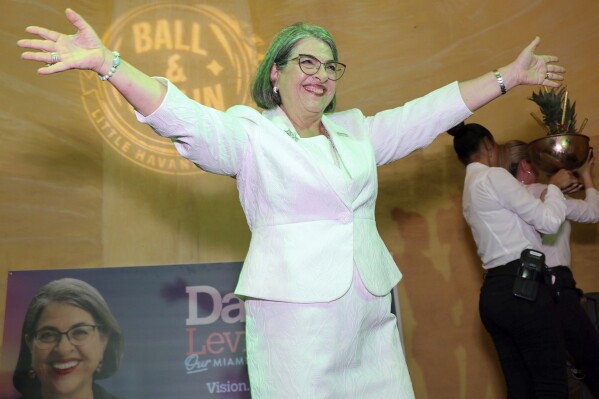 Miami-Dade Mayor Daniella Levine Cava cruises to reelection victory