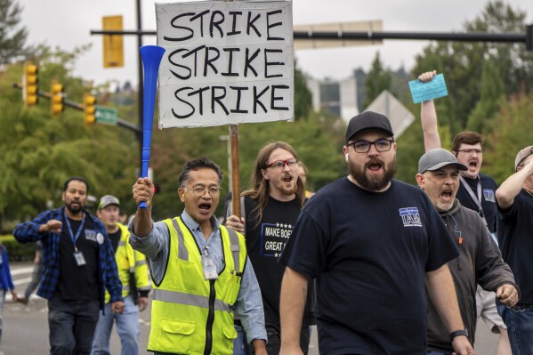 Boeing machinists vote to strike after rejecting pay increases of 25% over 4 years