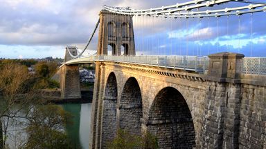 Menai Strait: Major search continues for teenager last seen entering water