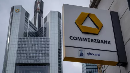 Commerzbank in larger payout pledge ahead of UniCredit talks