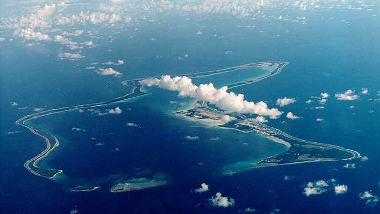 UK to hand over sovereignty of Chagos Islands to Mauritius after decades-long dispute