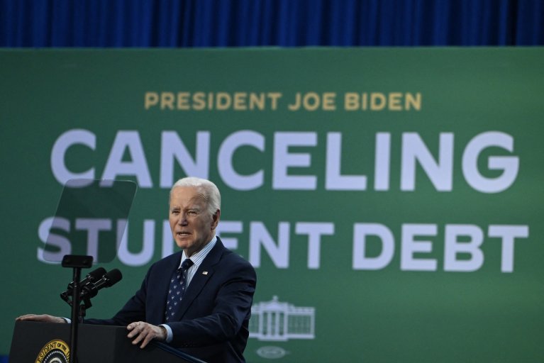 Missouri Judge Puts Biden's Student Loan Forgiveness Plan on Hold Again